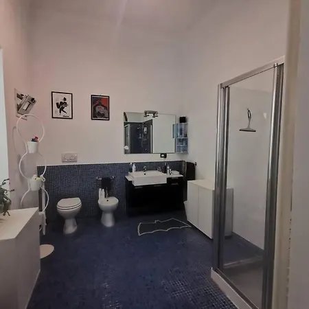 Interno14 * Bari