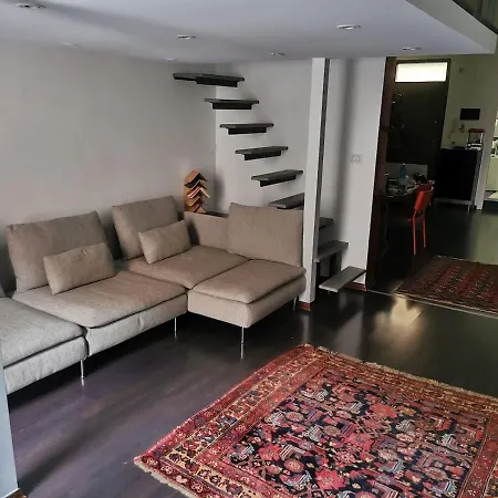 Interno14 דירה בארי